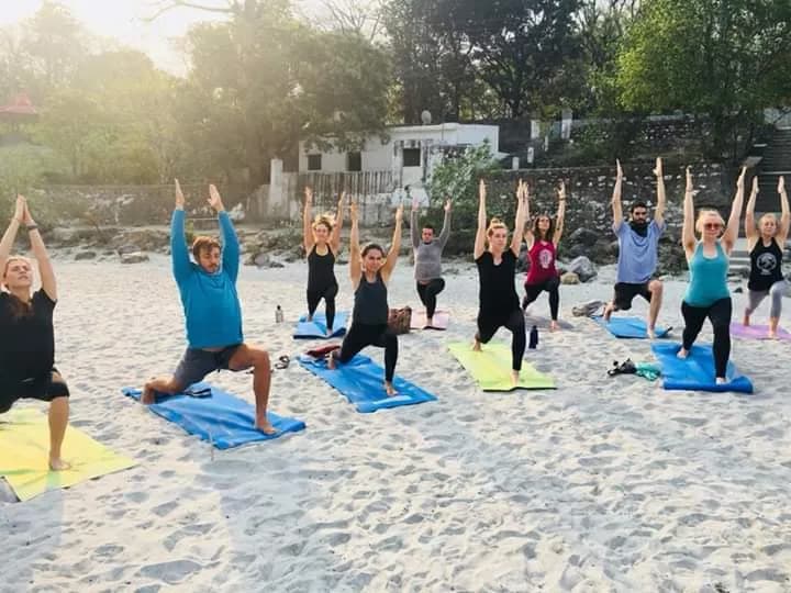 Life, practice and retreats at Deep Yoga in Tapovan, Rishikesh